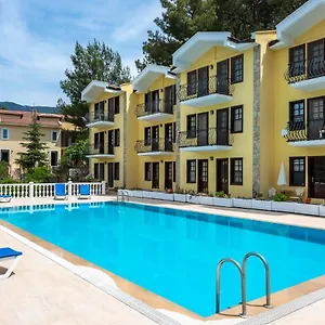 Tatil Evi Bougainvillea Houses, Fethiye